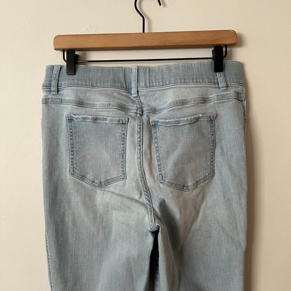 SPANX High Rise Pull-On Flare Jeans Light Wash Women's Size Large - Picture 8 of 9